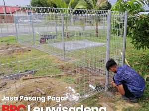 Jasa Pasang Pagar BRC Leuwisadeng